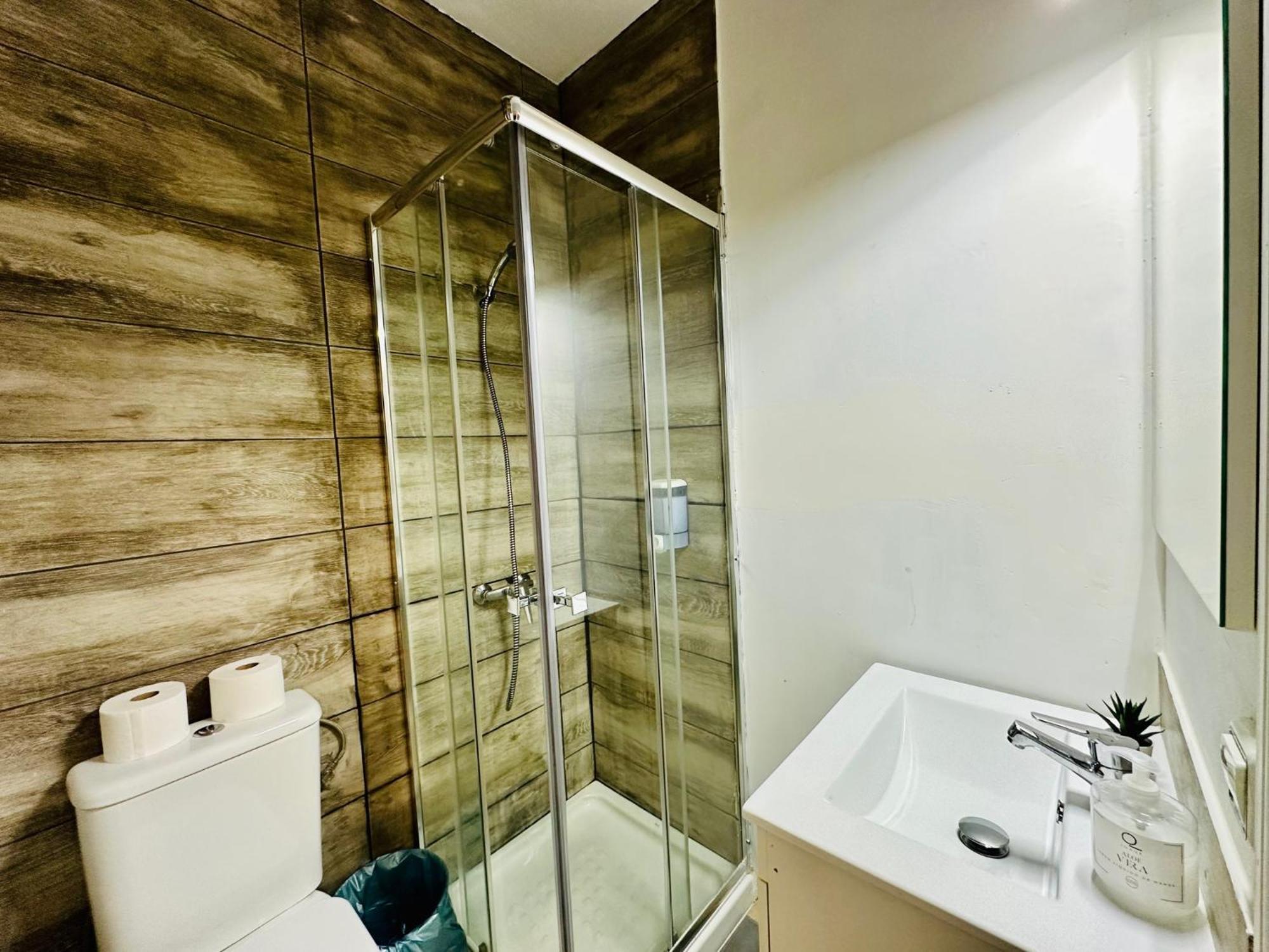 Punta Me Rooms In Madrid Downtown Luaran gambar